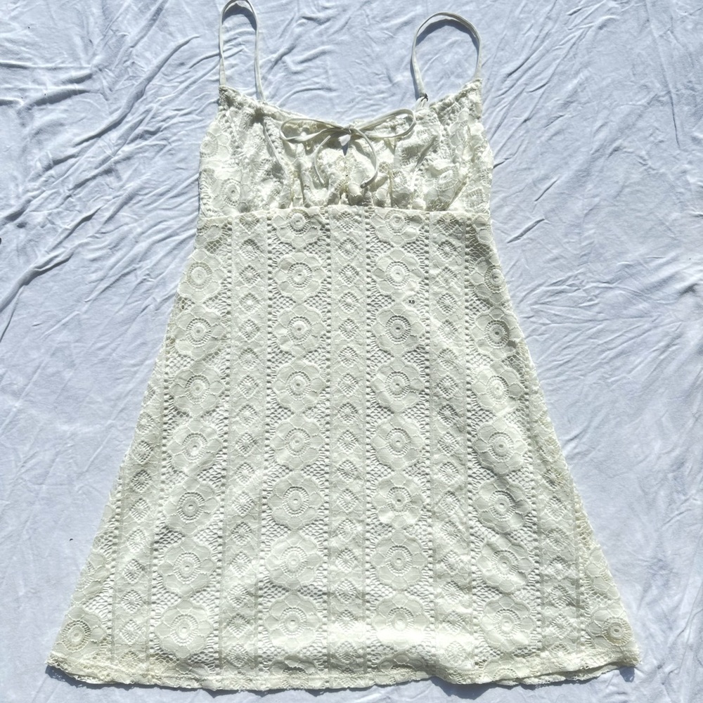 NWT Aeropostale white lace floral dress (XS)